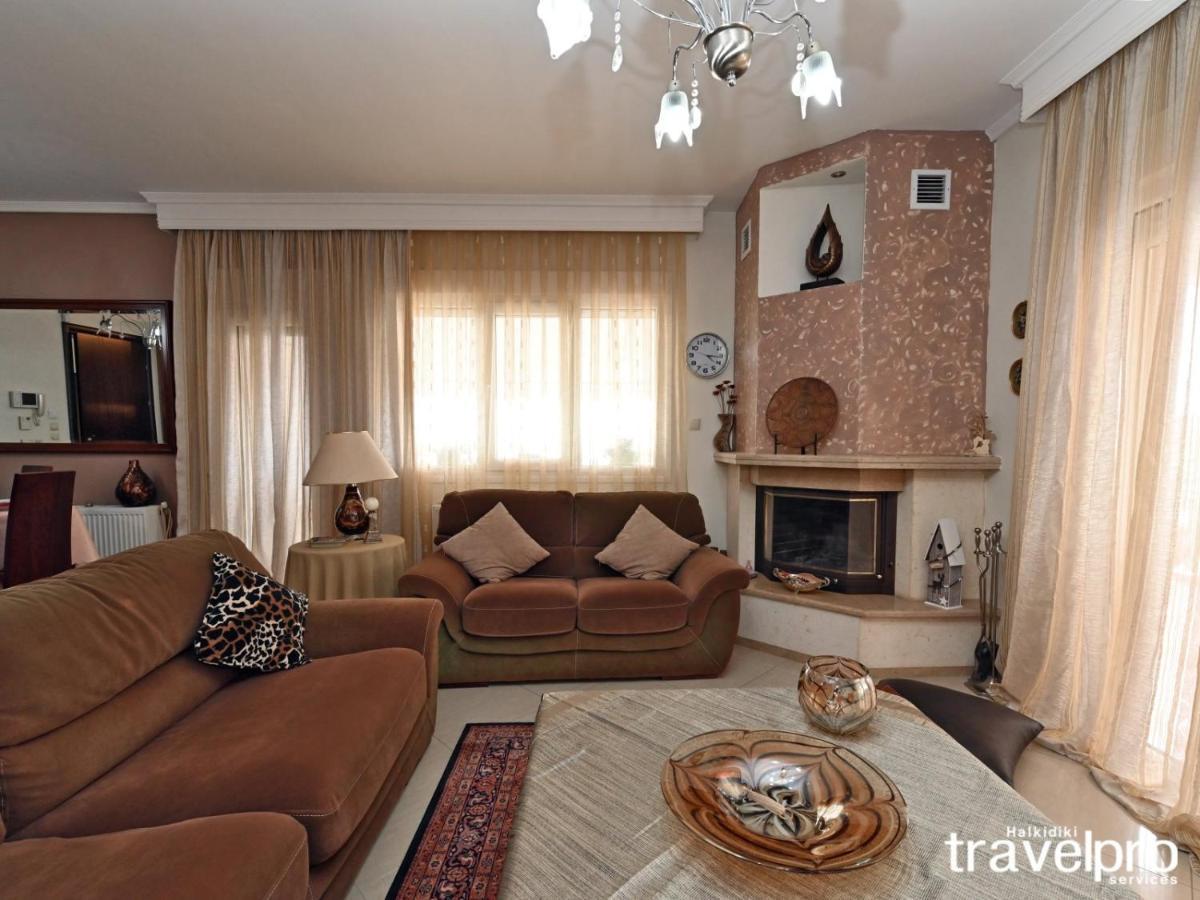 Villa Vangelis 네아 플라기아 외부 사진