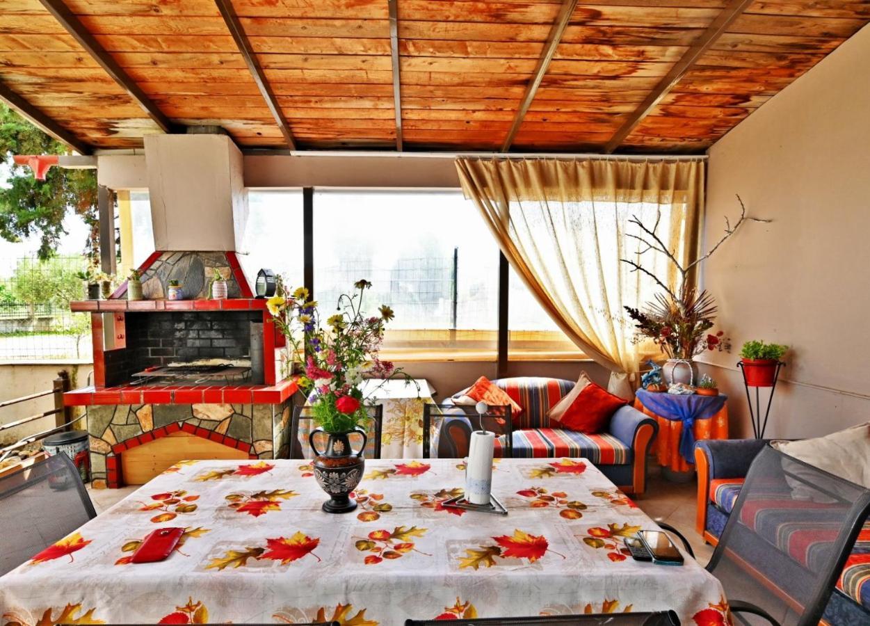 Villa Vangelis 네아 플라기아 외부 사진